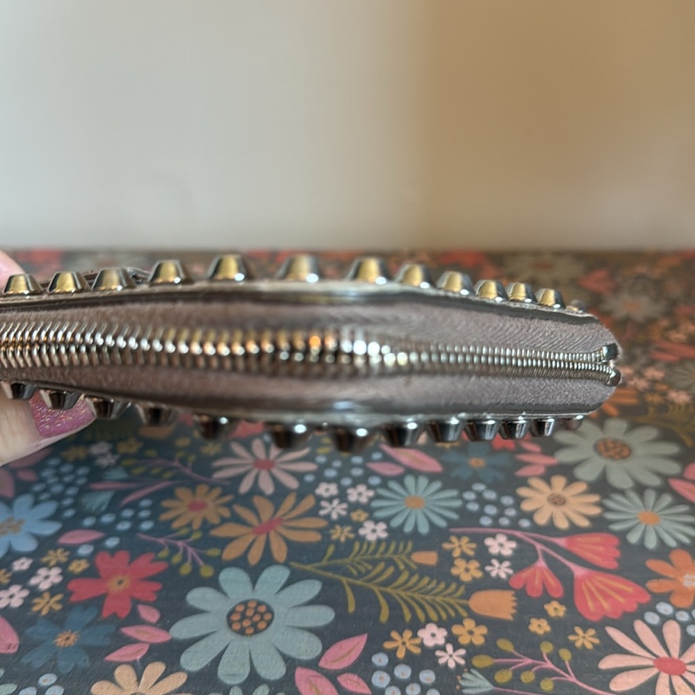 🔥 Prada studded long zippy wallet - Picture 6 of 9